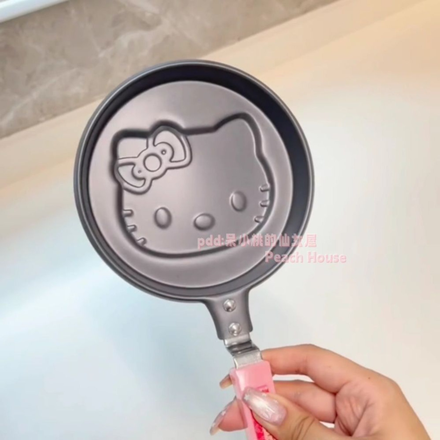 Cute Sanrio HelloKitty Mini No - Kitchen Gadgets In Japan のレビューと価格
