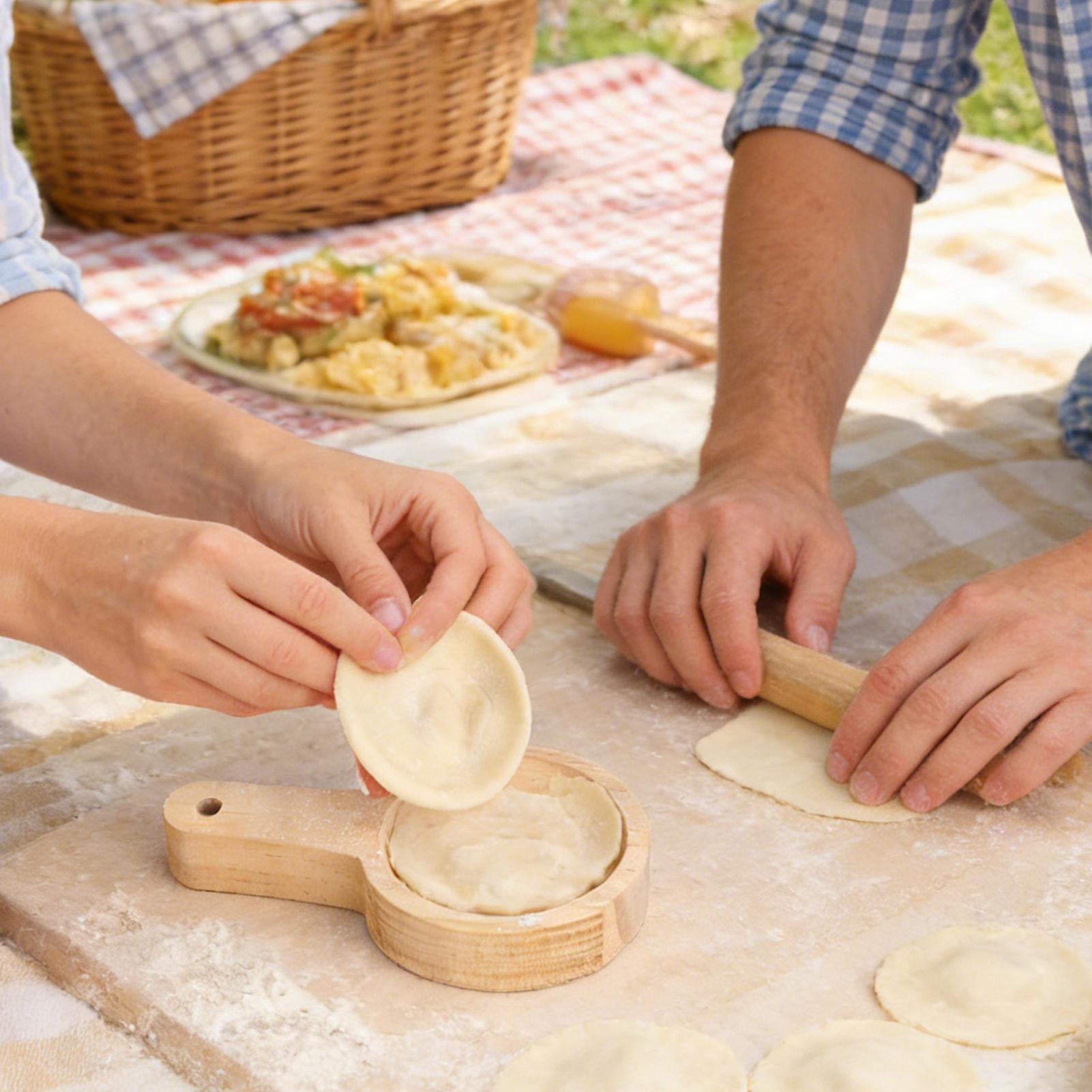 3-Inch Dumpling Wrapper Press  - Kitchen Gadgets Dumpling Maker のレビューと価格