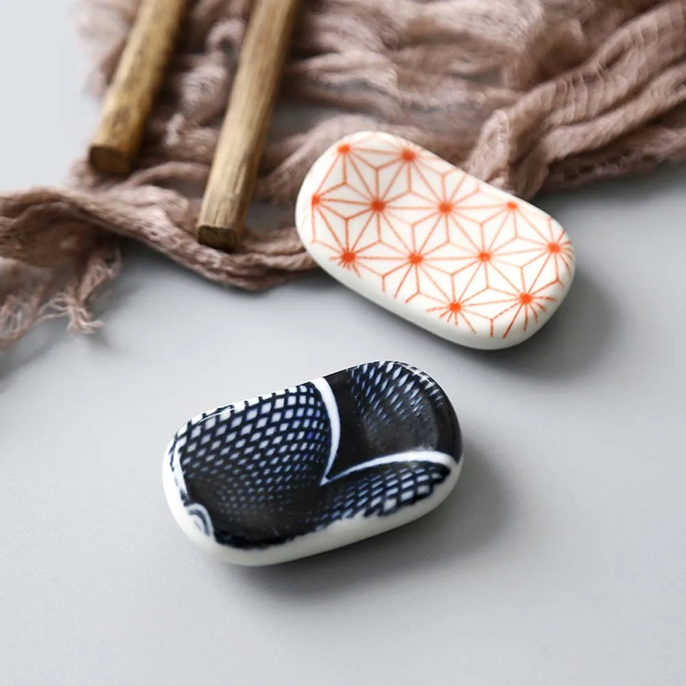 Japanese Style Chopsticks Spoo - Kitchen Gadgets Holder のレビューと価格