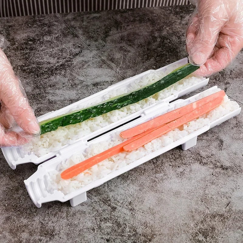DIY Cylinder Sushi Making Mach - Kitchen Gadgets Japanese のレビューと価格