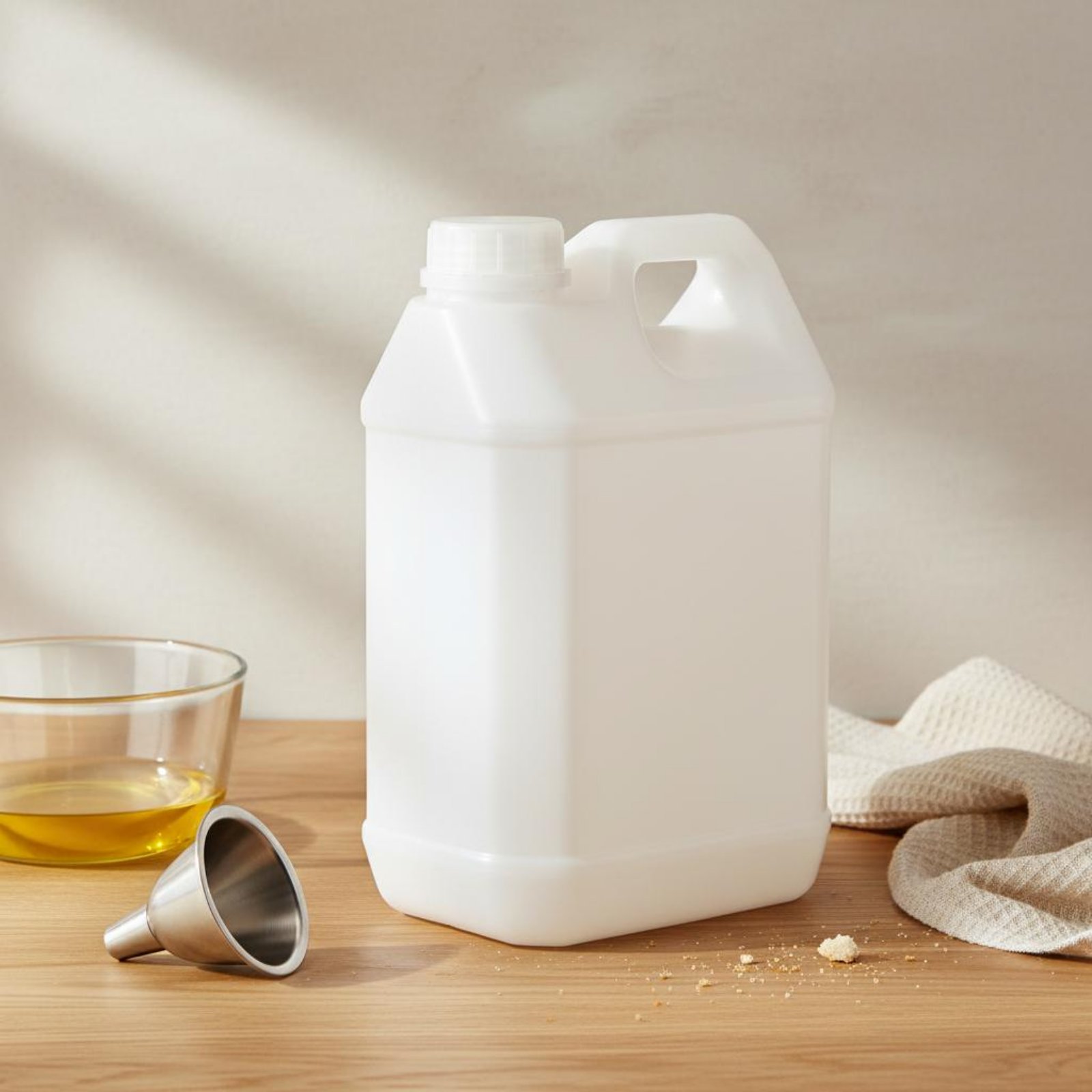 Food-Safe Plastic Jug Versatil - Food Storage Containers のレビューと価格