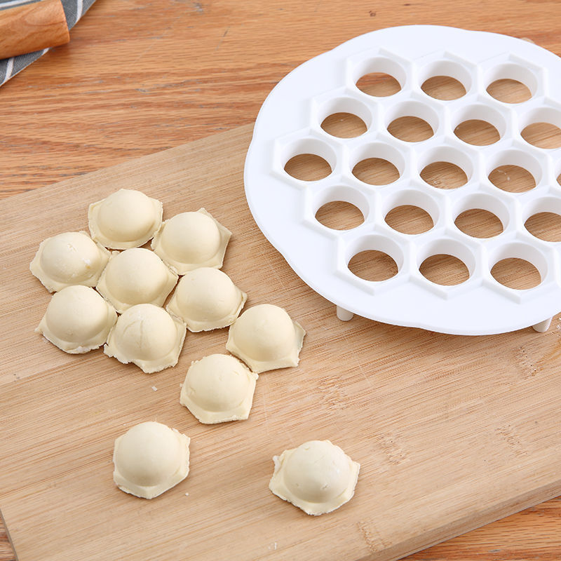 Dumpling Mold 19 Hole Maker La - Kitchen Gadgets Dumpling Maker のレビューと価格
