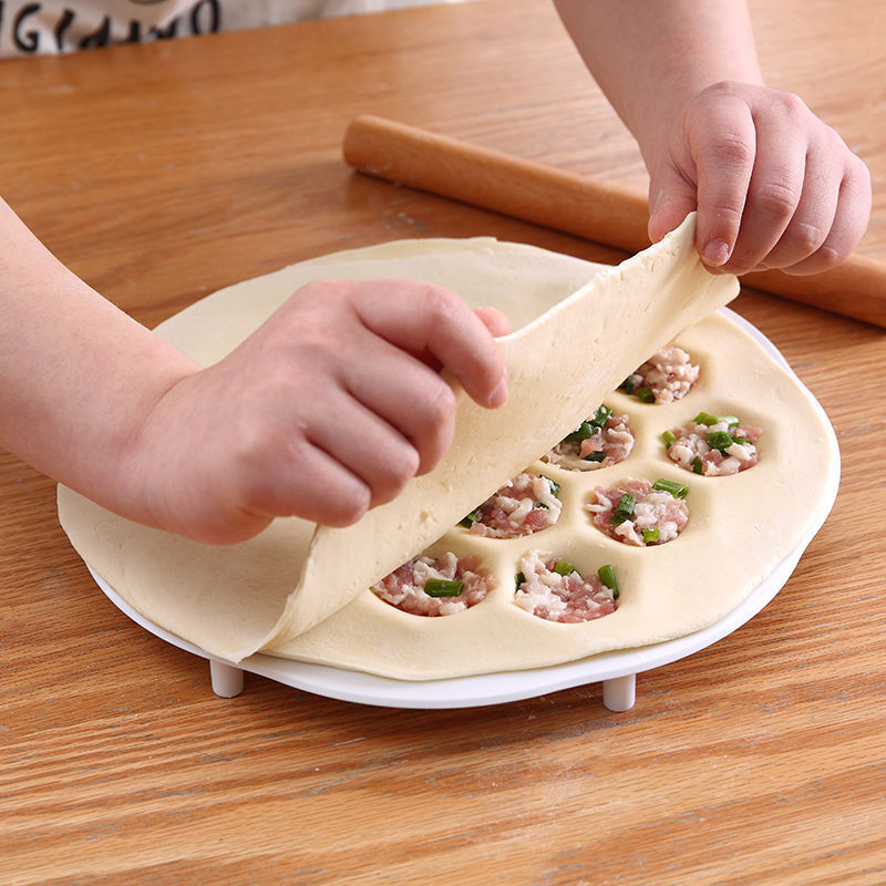 Dumpling Mold 19 Hole Maker La - Kitchen Gadgets Dumpling Maker のレビューと価格